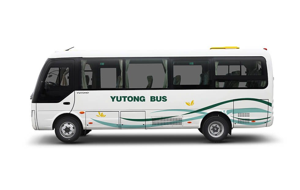 宇通18座中巴车