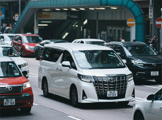 深港跨境车